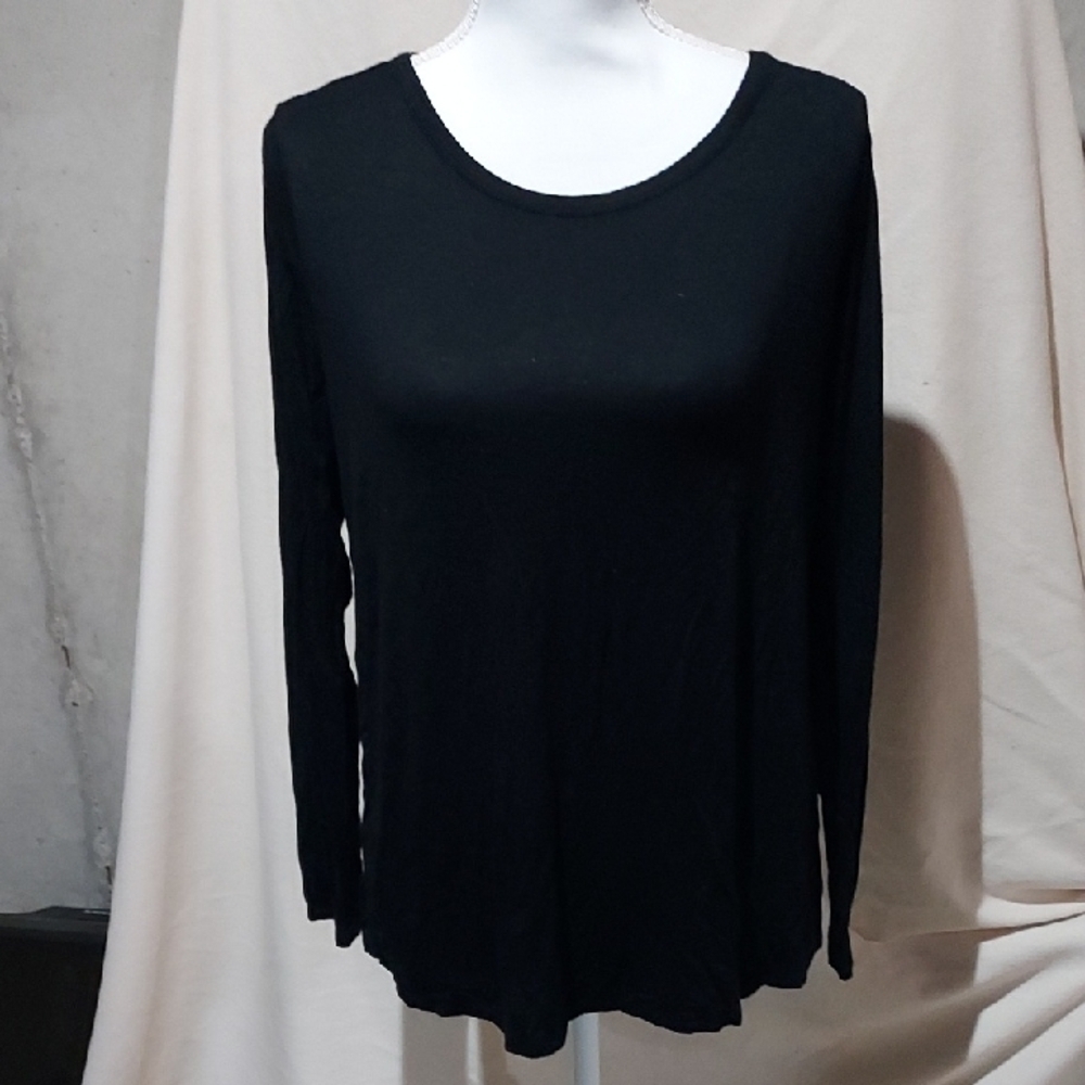 Maurices Elegant Black Long Sleeve Tee
